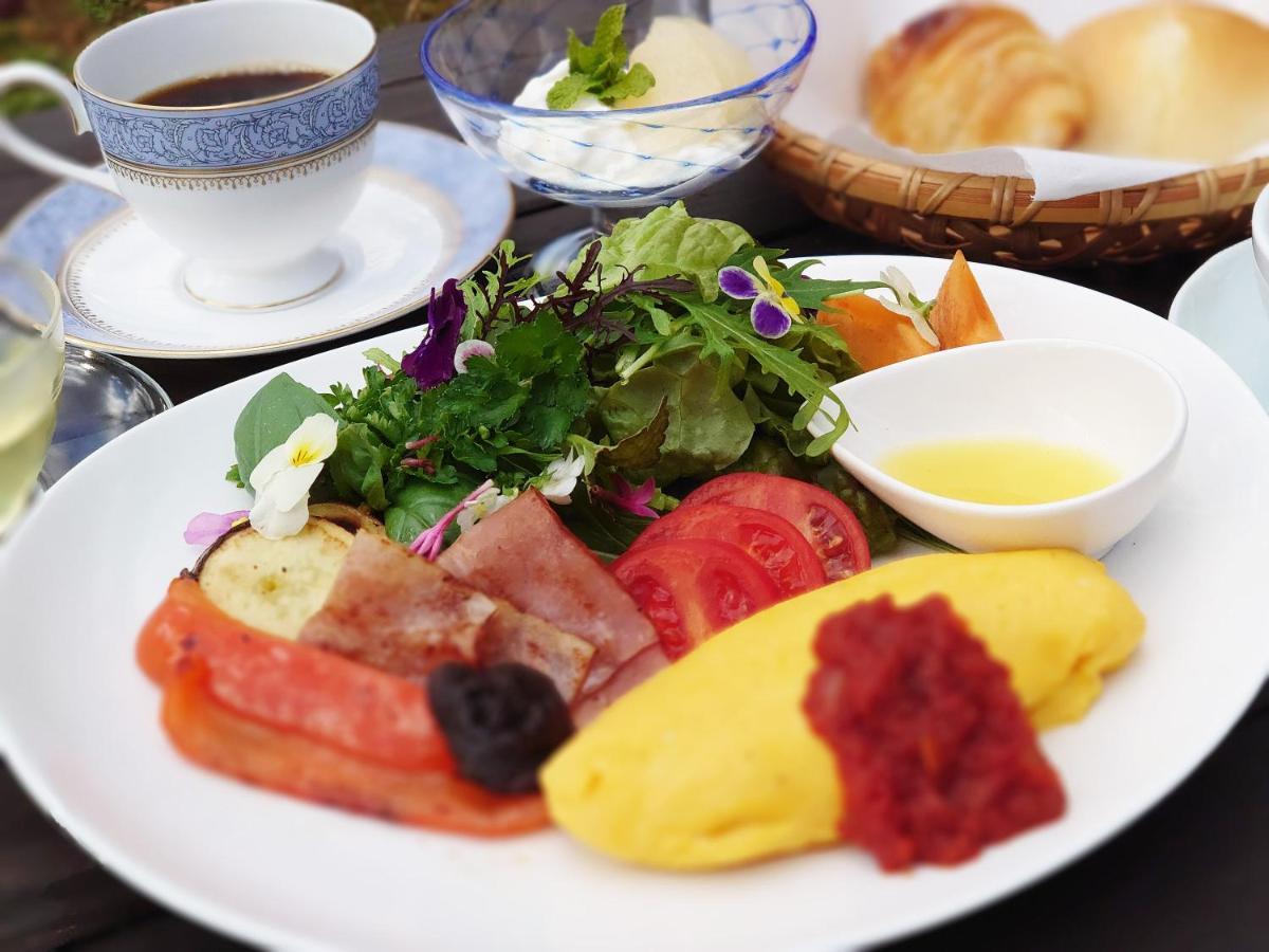 Bed and Breakfast Yufuin Flora House Екстер'єр фото